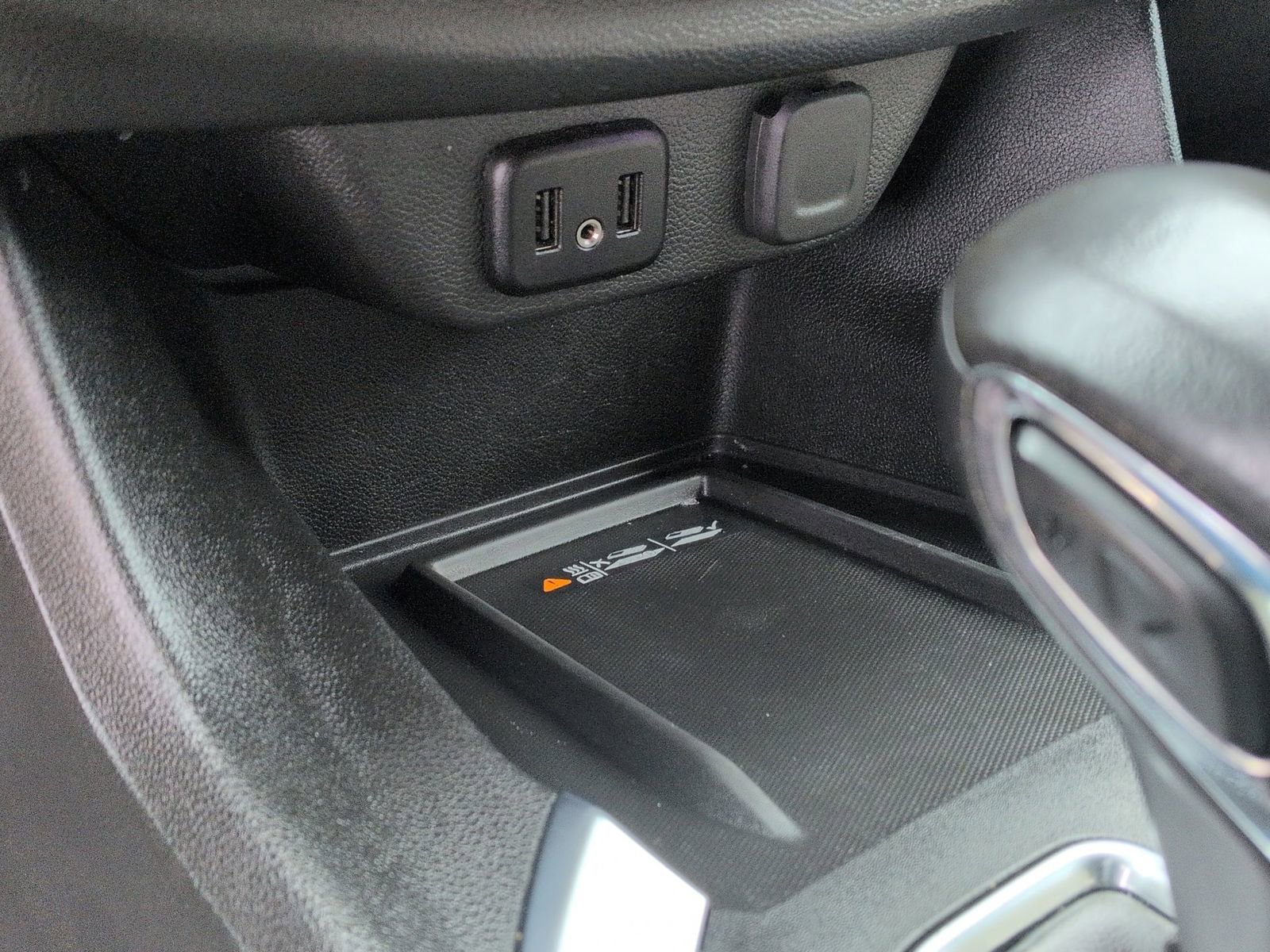 Used 2022 Chevrolet Traverse LT w/ LPO, Cargo Package image 34