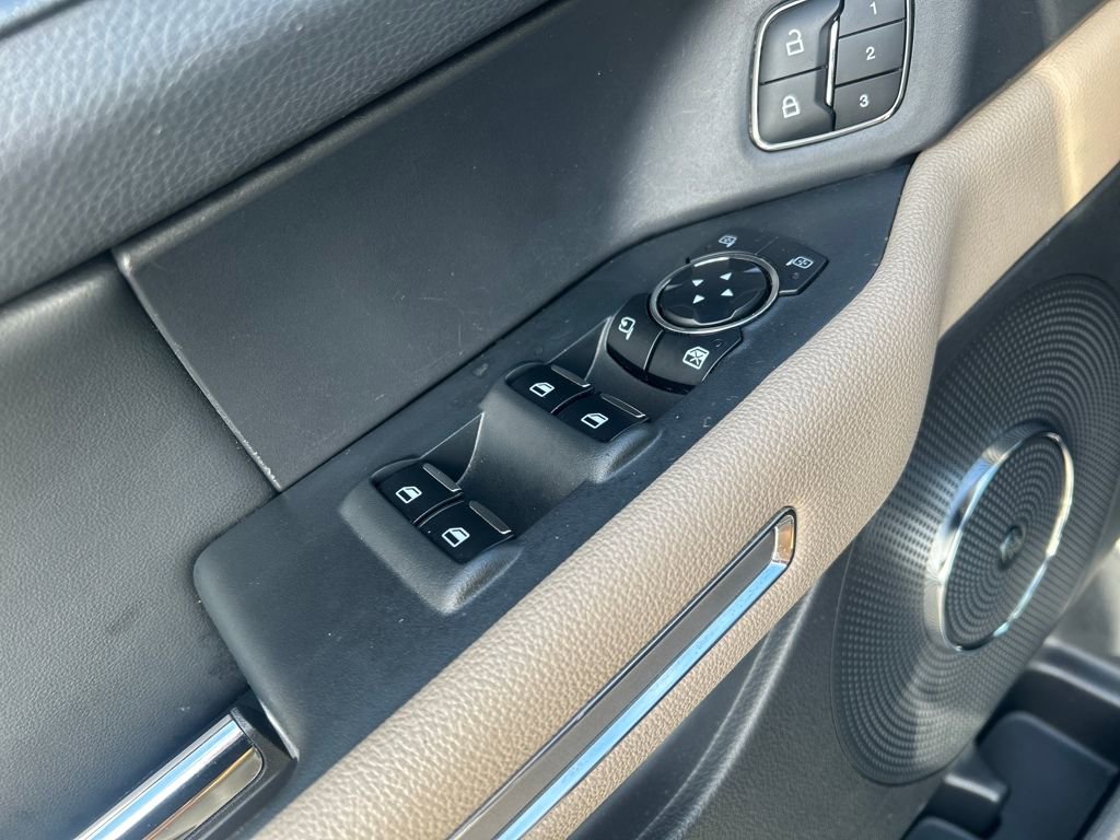 Certified 2024 Ford Expedition Limited image 17