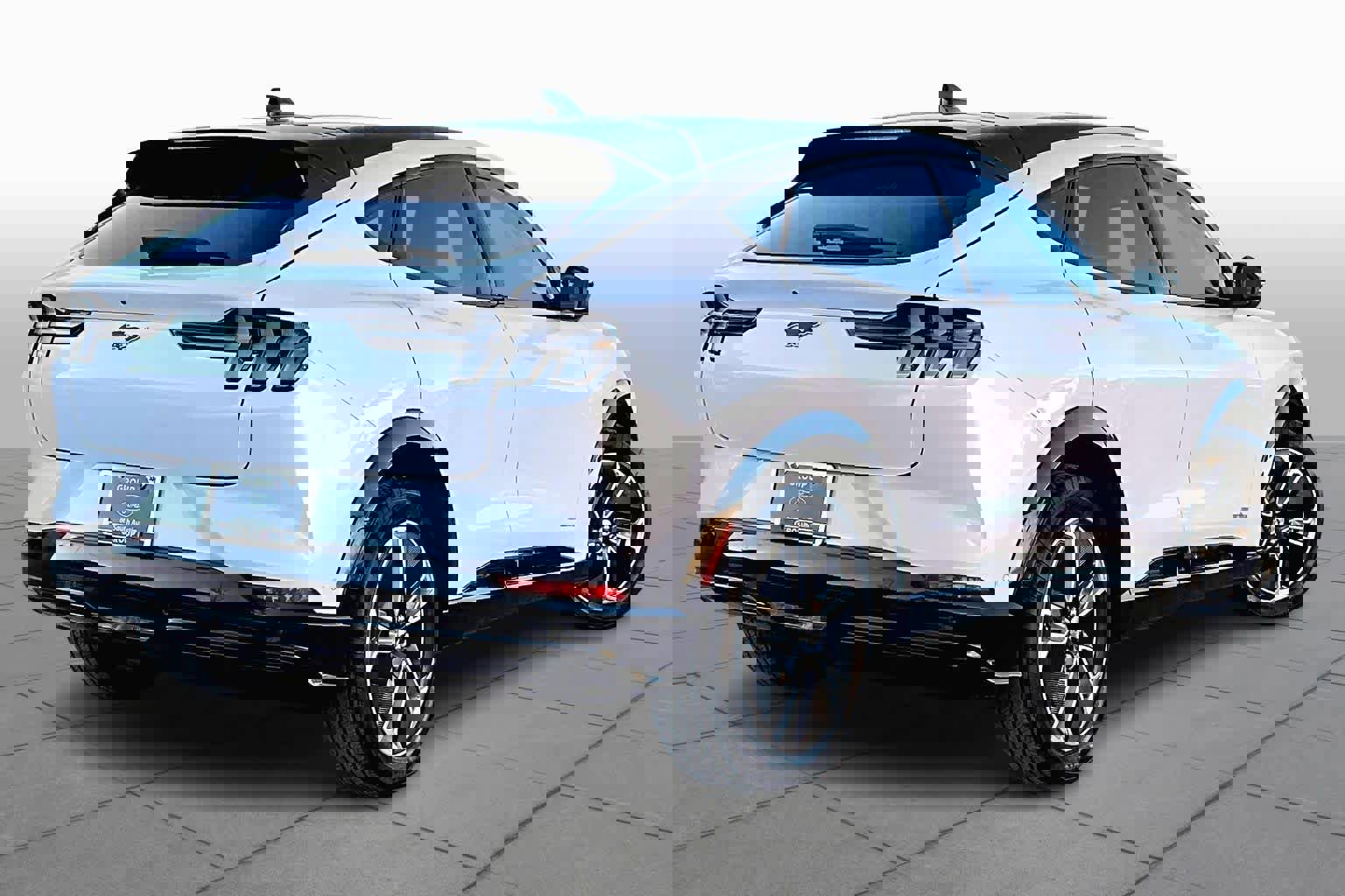 Certified 2023 Ford Mustang Mach-E Premium image 5