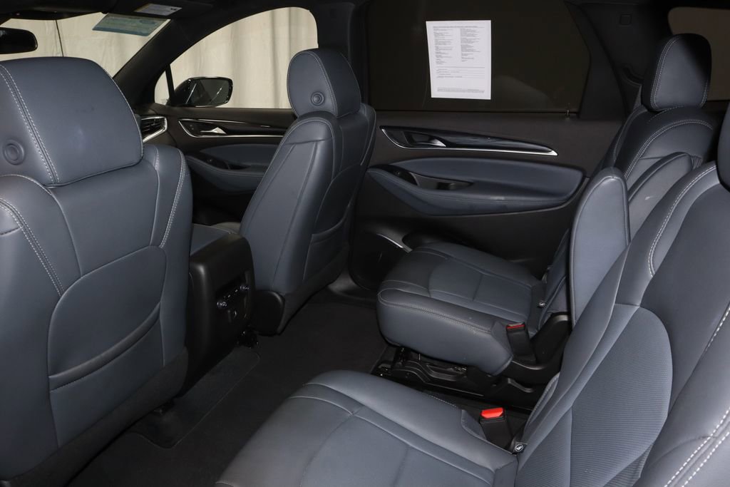 Used 2023 Buick Enclave Essence FWD image 21