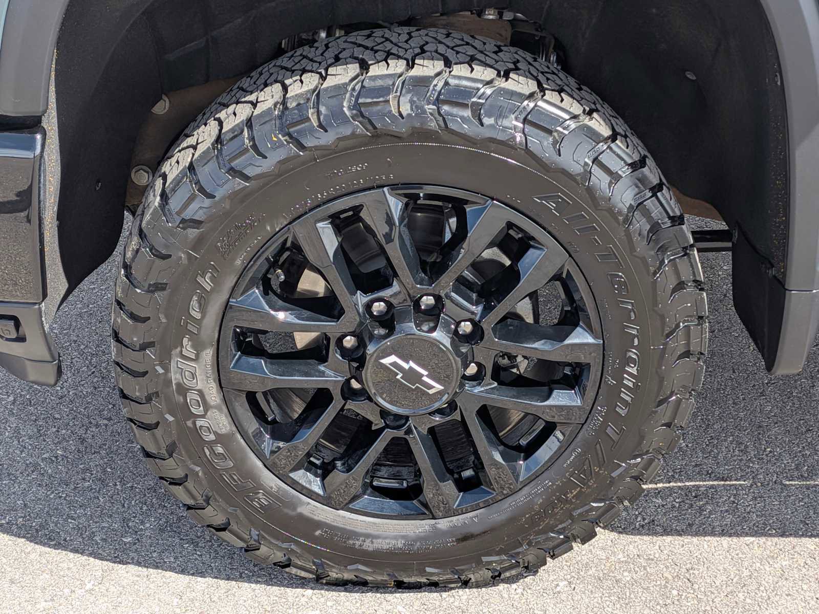 Used 2025 Chevrolet Silverado 2500 LT w/ Trail Boss Package image 16