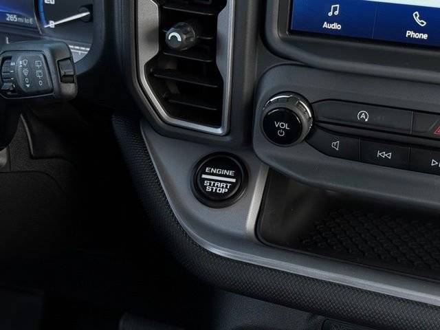 Certified 2023 Ford Bronco Sport Outer Banks w/ Tech Package AWD/4WD image 23