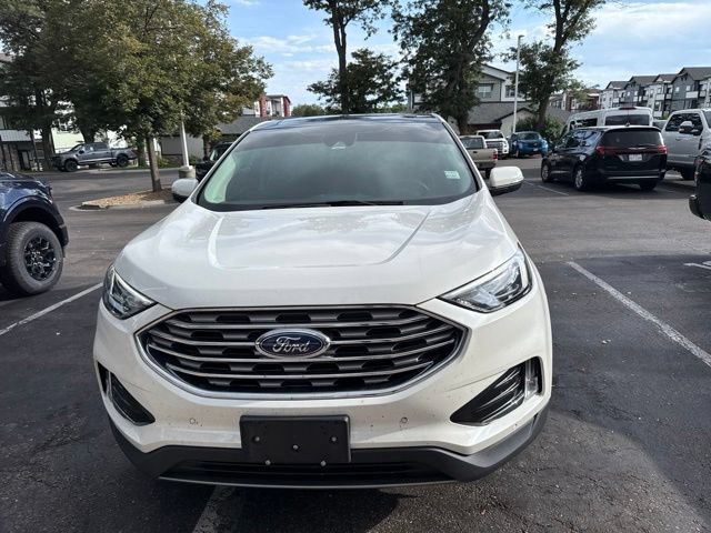 Certified 2023 Ford Edge Titanium w/ Class II Trailer Tow Package AWD/4WD image 2