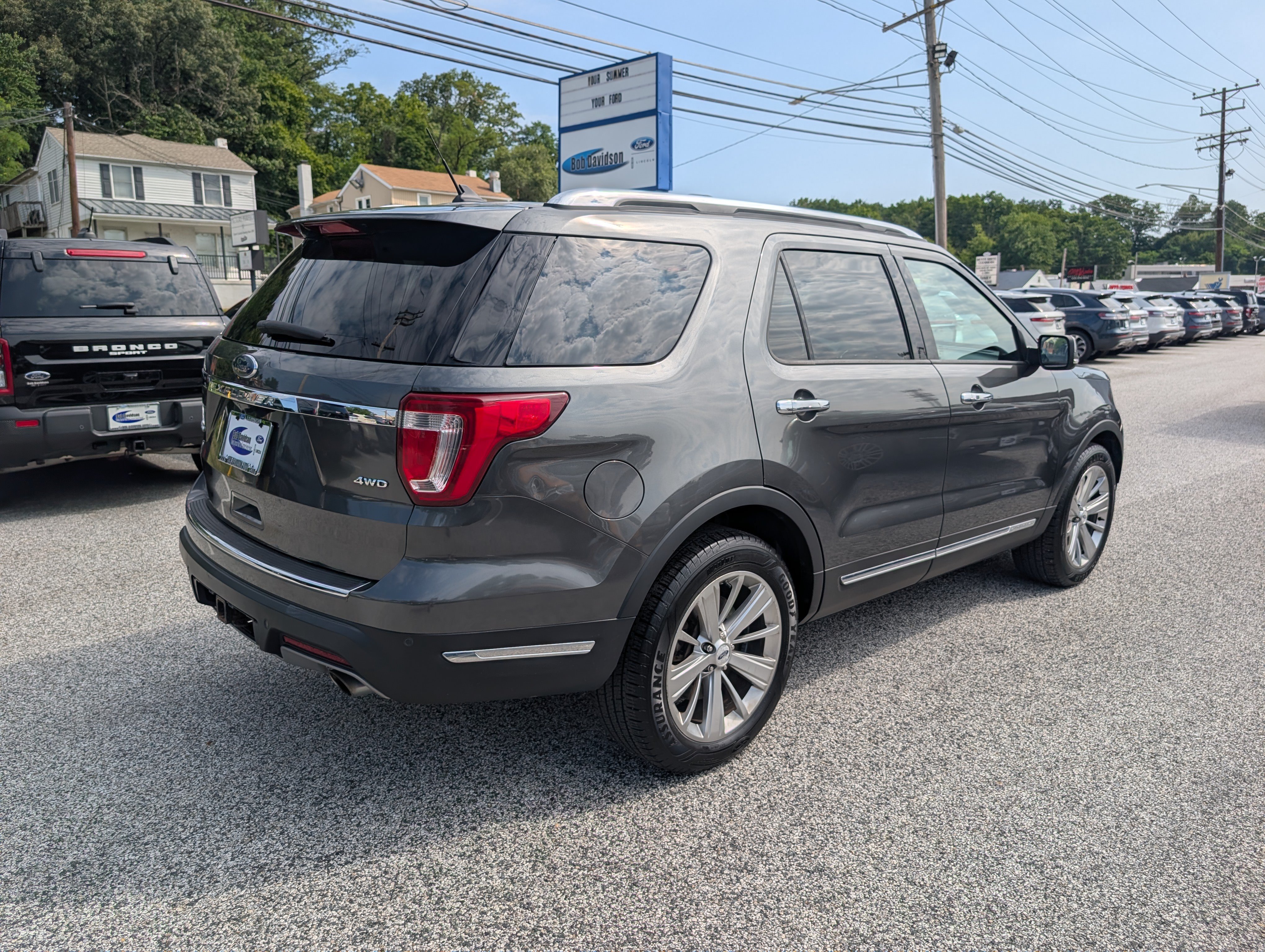 Certified 2019 Ford Explorer Limited w/ Class III Trailer Tow Package AWD/4WD image 7