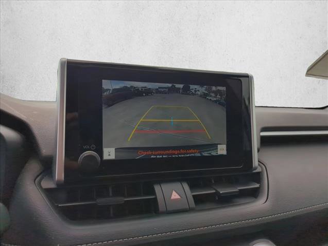 Used 2023 Toyota RAV4 XLE w/ Convenience Package FWD image 13
