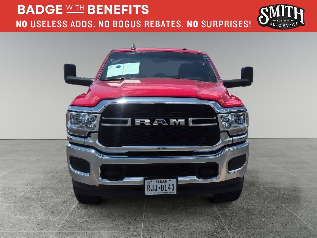 Used 2022 RAM 2500 Tradesman w/ Chrome Appearance Group AWD/4WD image 9