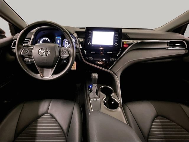 Used 2023 Toyota Camry SE FWD image 14