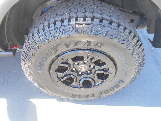 Certified 2025 Ford Bronco Badlands AWD/4WD image 17