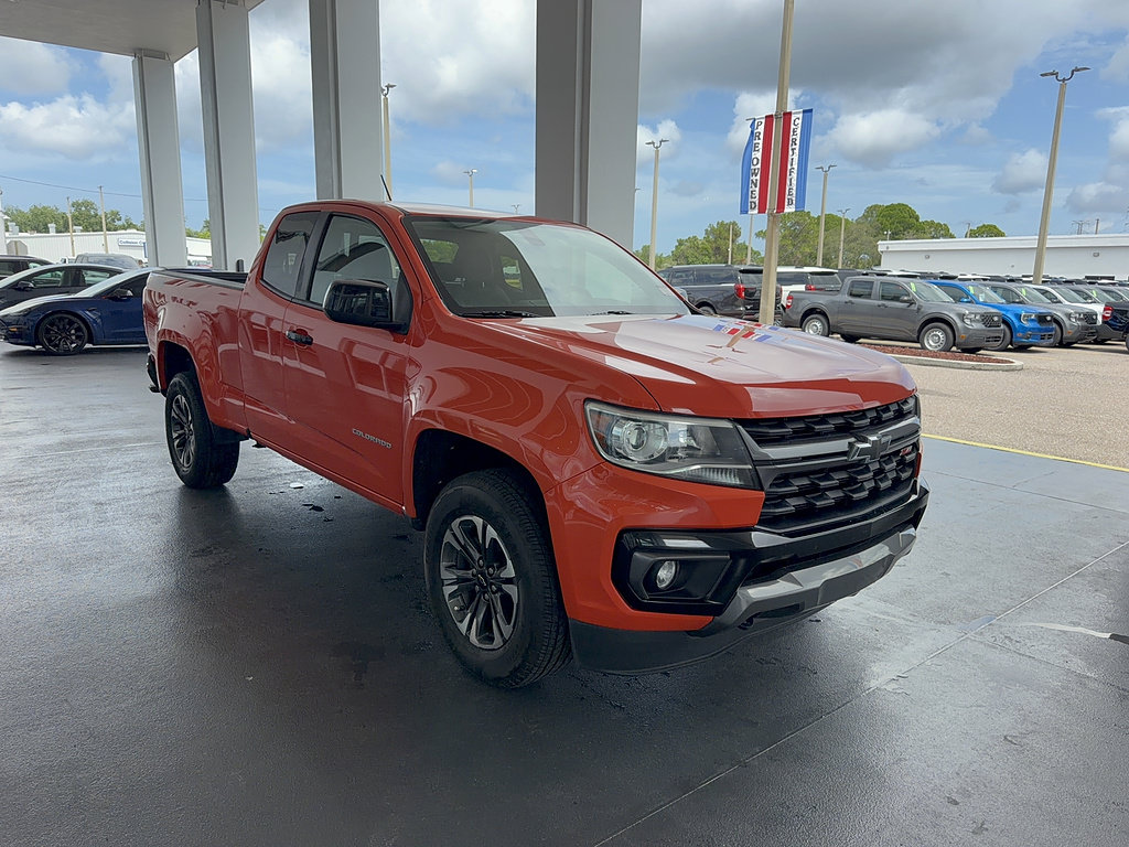 Used 2021 Chevrolet Colorado Z71 AWD/4WD image 4