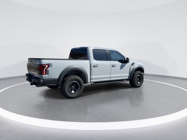 Certified 2017 Ford F150 Raptor w/ Equipment Group 802A Luxury AWD/4WD image 5