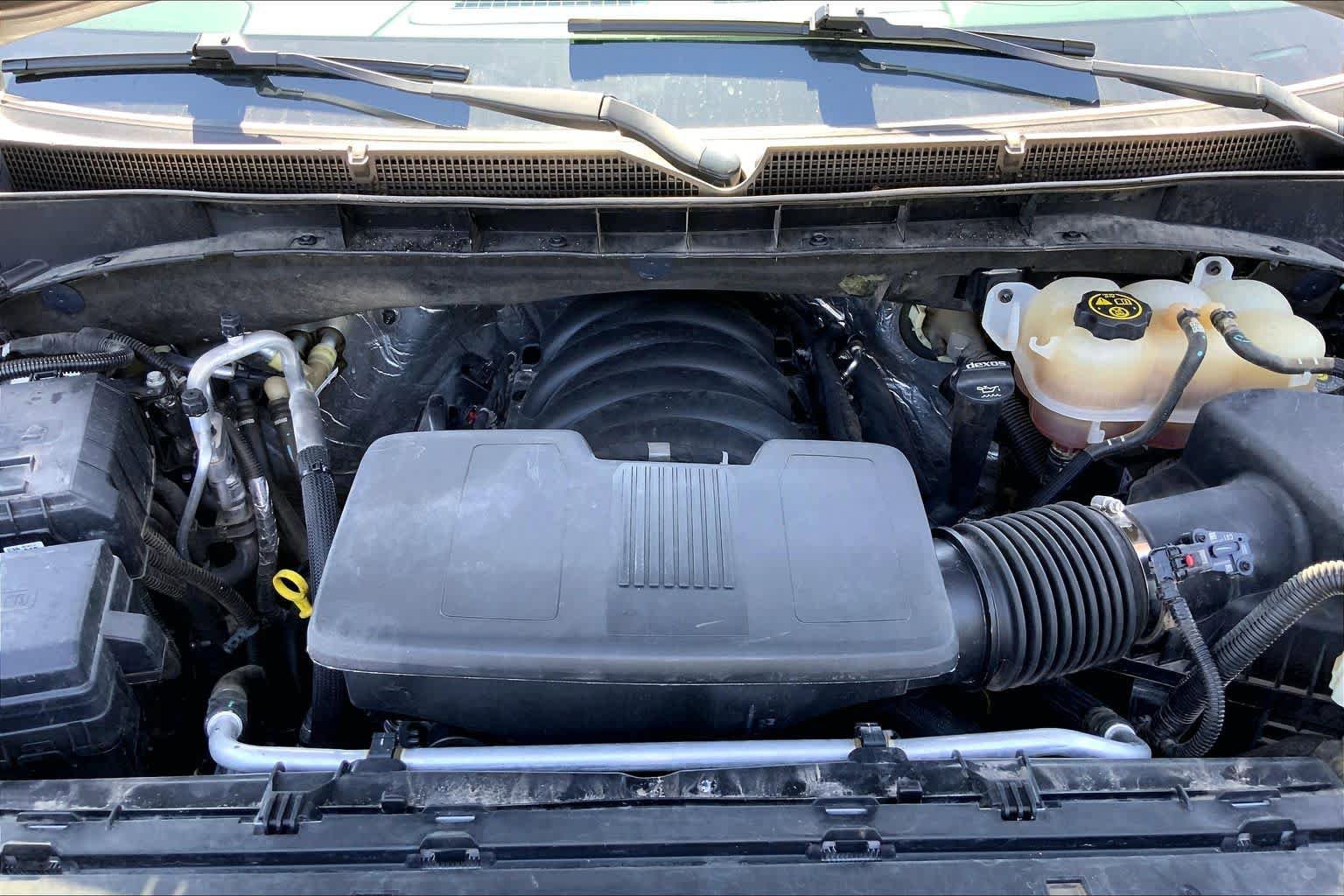 Used 2022 GMC Yukon XL Denali AWD/4WD image 32