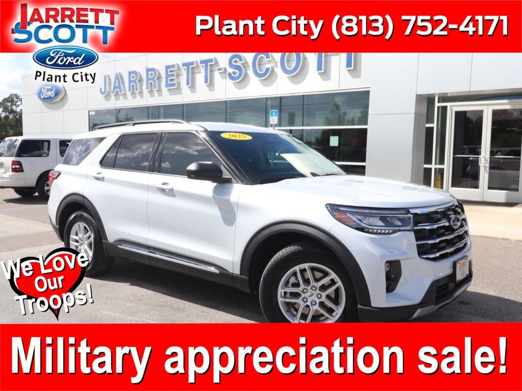 Certified 2025 Ford Explorer Active w/ Active Comfort Package RWD video 1