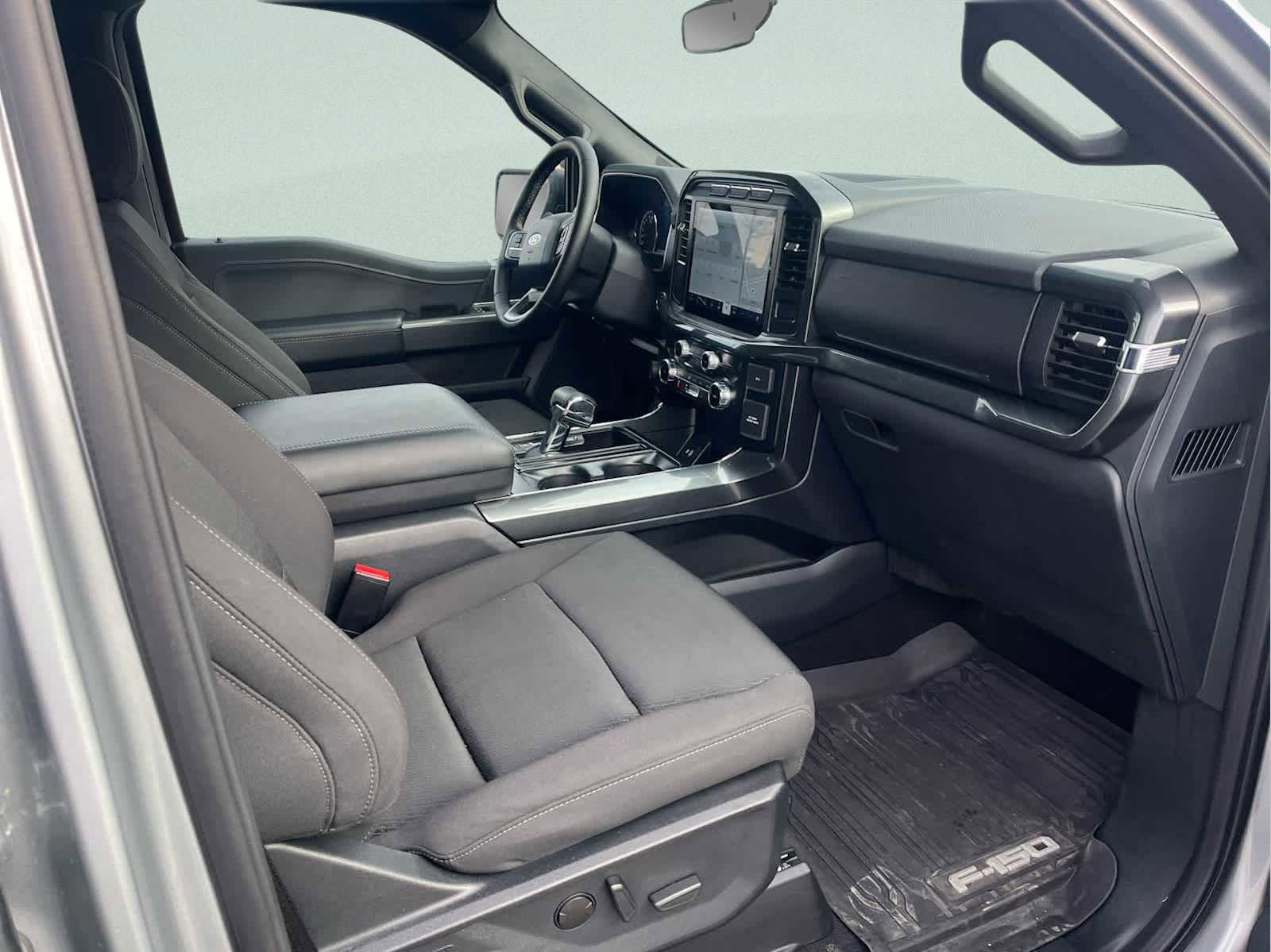 Certified 2023 Ford F150 XLT w/ Equipment Group 302A High image 17