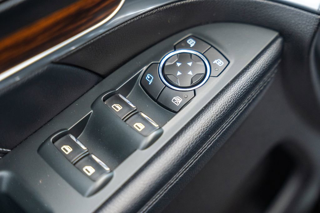 Certified 2018 Ford Explorer Limited AWD/4WD image 41
