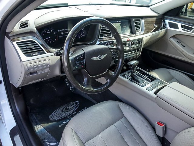 Used 2018 Genesis G80 3.8 AWD/4WD image 14