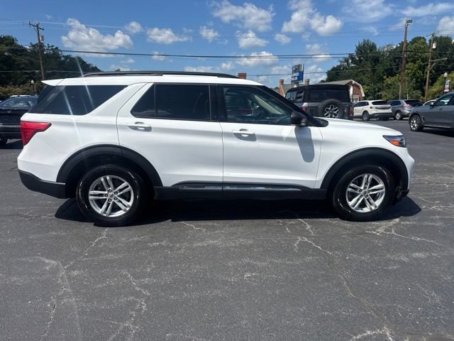 Certified 2024 Ford Explorer XLT w/ Equipment Group 202A AWD/4WD image 7