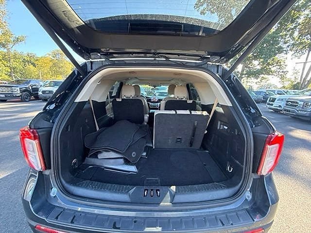 Certified 2023 Ford Explorer XLT w/ Equipment Group 202A AWD/4WD image 20