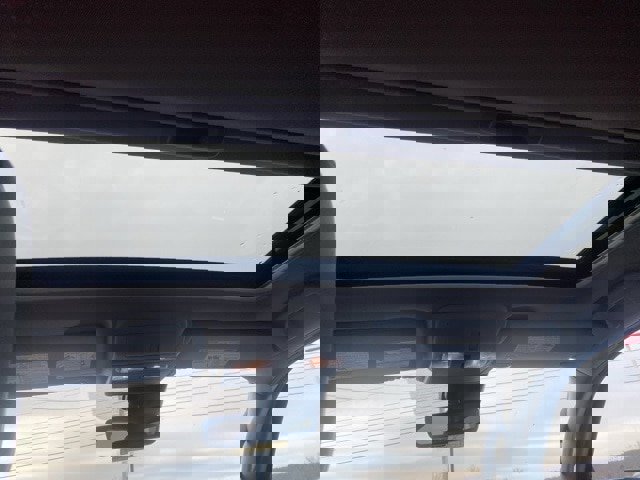 Used 2024 Nissan Frontier SL image 26