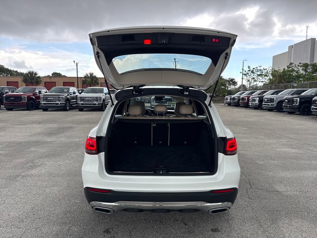 Used 2022 Mercedes-Benz GLC 300 4MATIC image 25