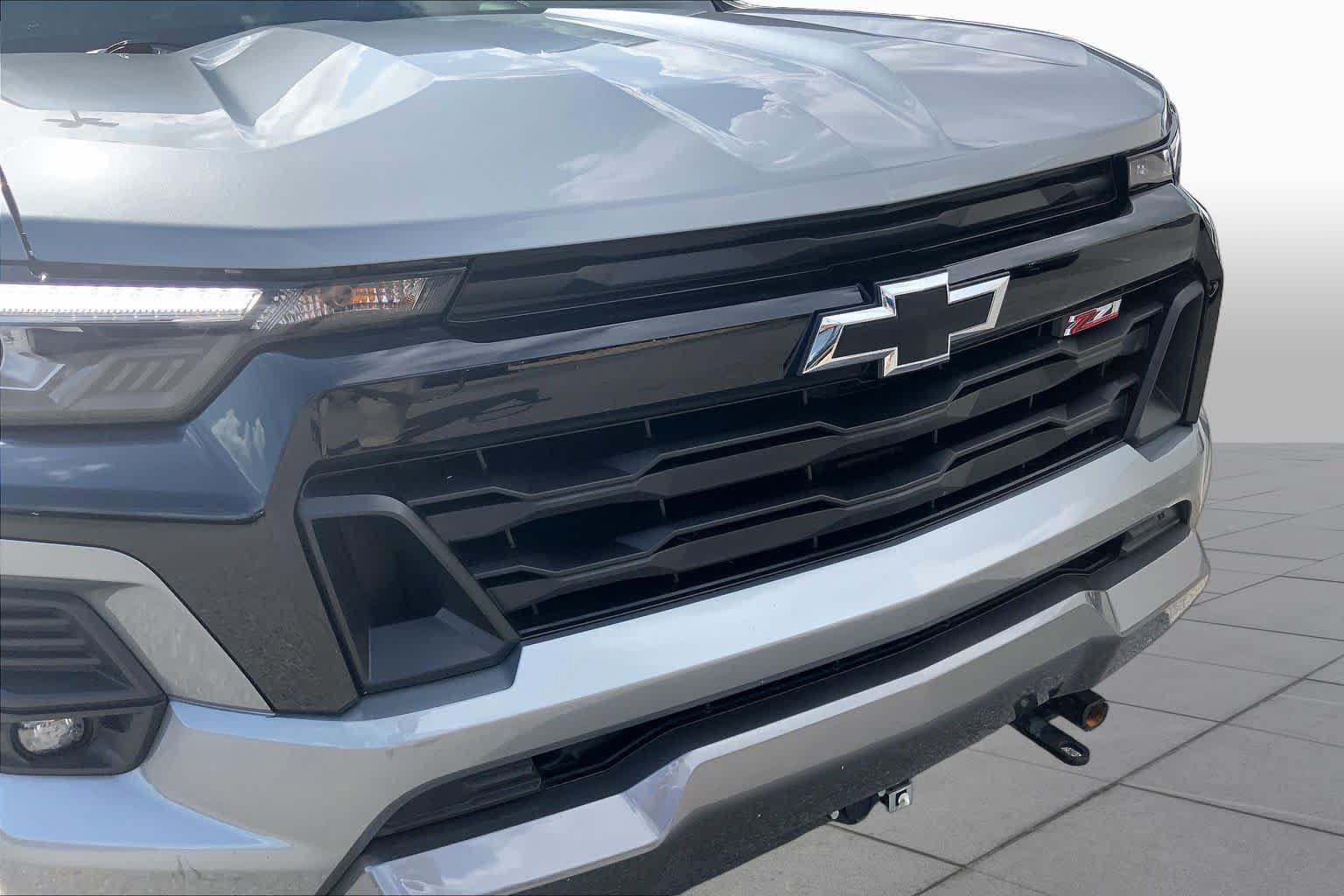 Used 2025 Chevrolet Colorado Z71 w/ Z71 Convenience Package 2 AWD/4WD image 30