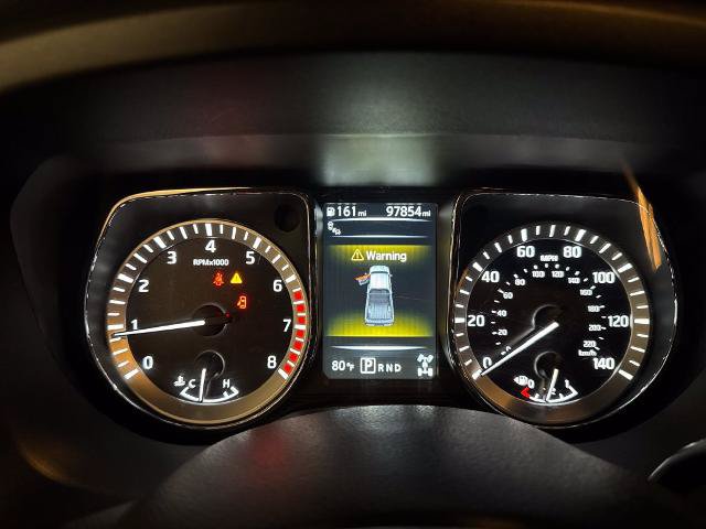 Used 2018 Nissan Titan SV w/ SV Convenience Package AWD/4WD image 17