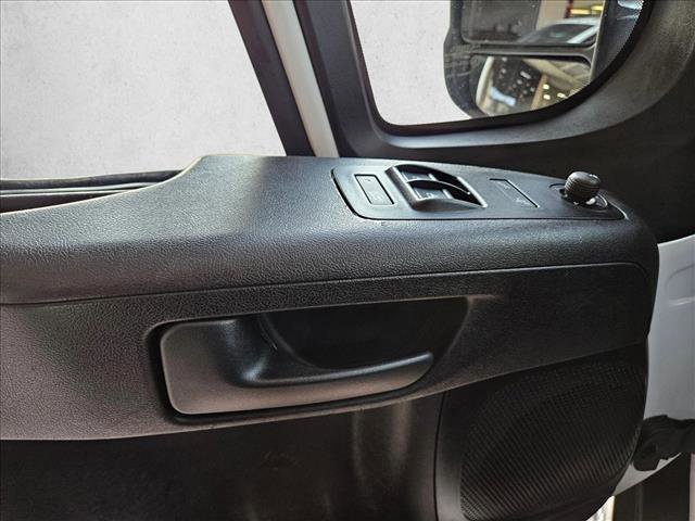 Used 2023 RAM ProMaster 2500 image 8