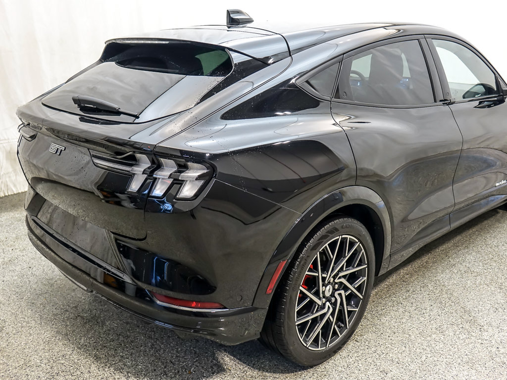 Certified 2023 Ford Mustang Mach-E GT w/ GT Performance Edition AWD/4WD image 7