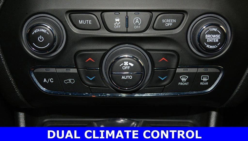 Used 2022 Jeep Cherokee Trailhawk w/ Sound & Nav Group image 12