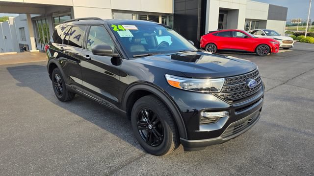 Certified 2024 Ford Explorer XLT w/ Equipment Group 202A