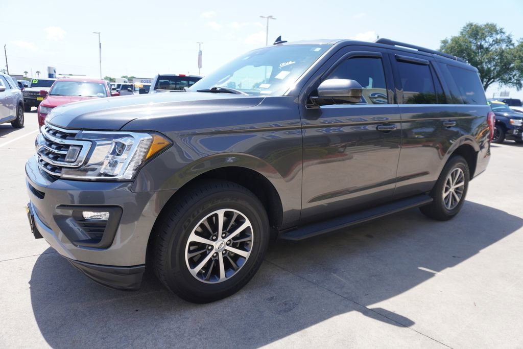 Certified 2020 Ford Expedition XLT RWD image 3