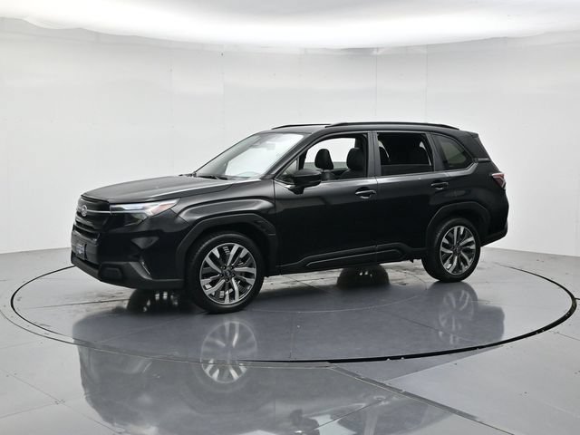 Used 2025 Subaru Forester Touring AWD/4WD image 5