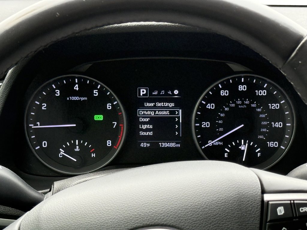 Used 2017 Hyundai Elantra Limited image 23