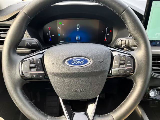 Certified 2025 Ford Escape SE FWD image 14