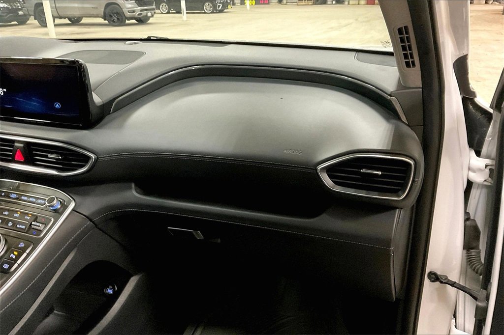 Used 2023 Hyundai Santa Fe Limited image 15