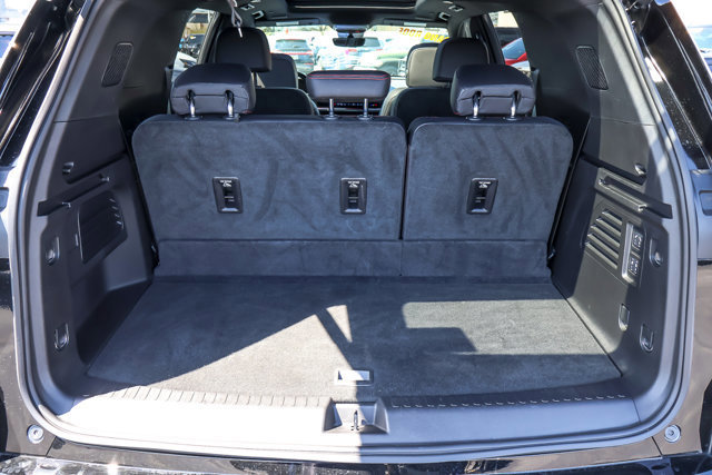 Used 2025 Chevrolet Traverse RS w/ LPO, Floor Liner Package AWD/4WD image 23