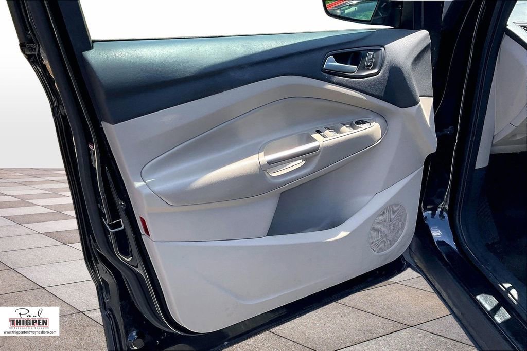 Certified 2019 Ford Escape SE FWD image 22