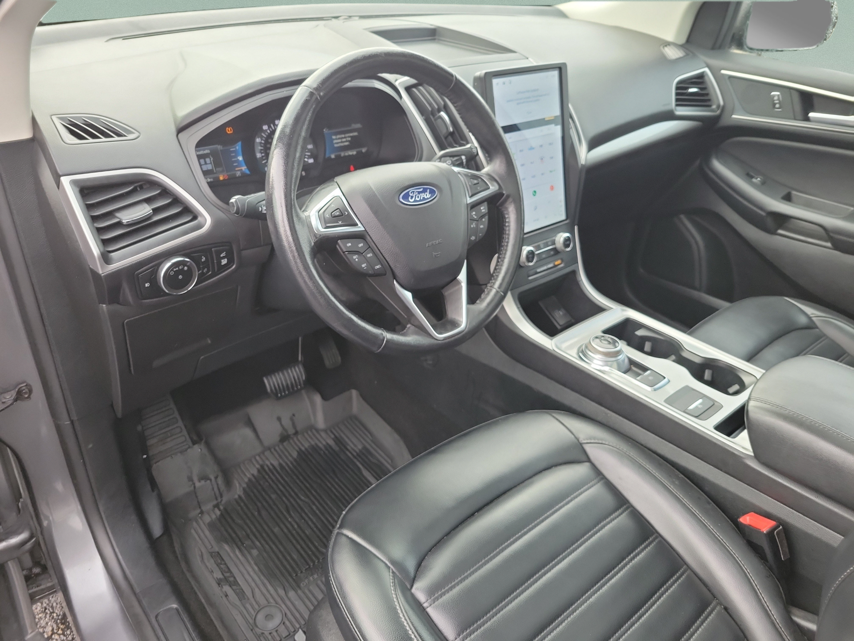 Certified 2024 Ford Edge SEL w/ Convenience Package AWD/4WD image 17