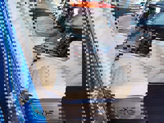 Certified 2019 Ford Escape Titanium image 11