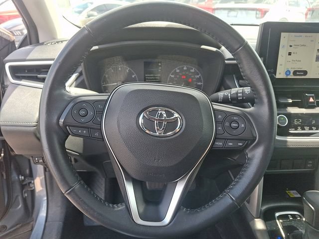 Used 2023 Toyota Corolla Cross LE w/ Moonroof Package FWD image 19