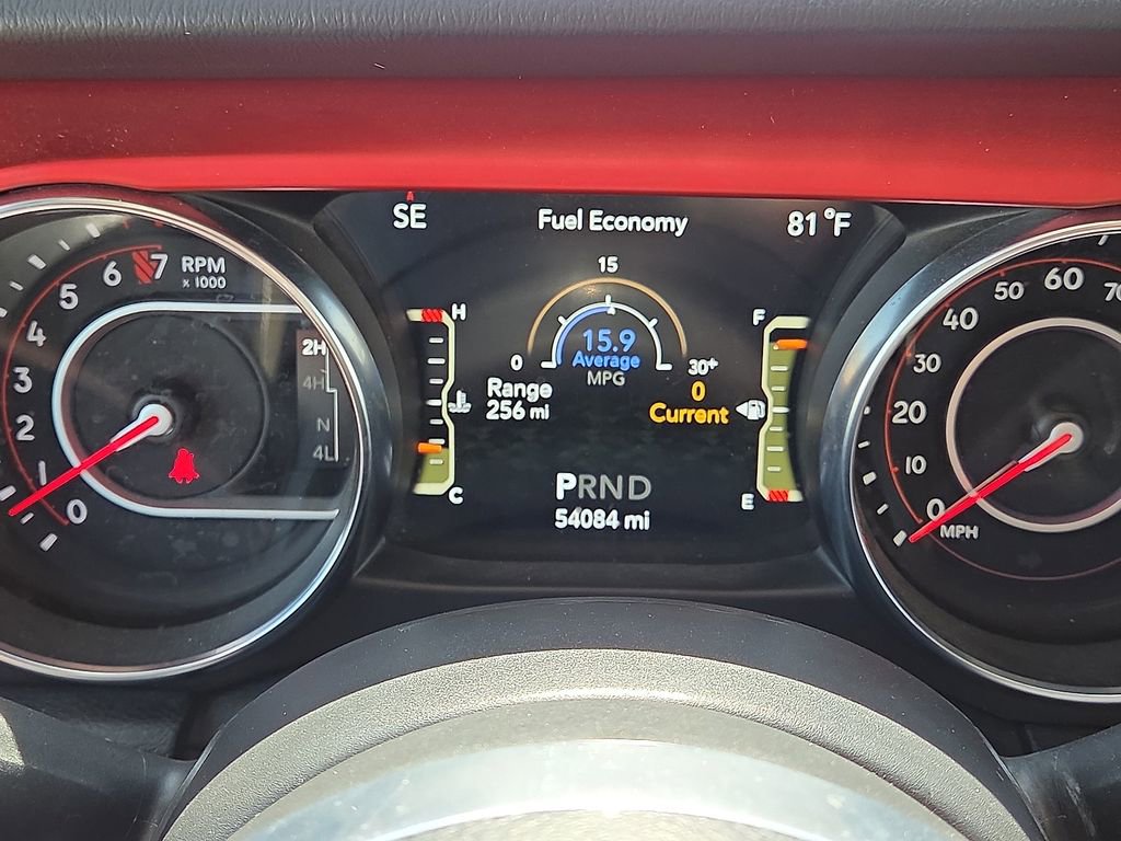 Used 2022 Jeep Wrangler Unlimited Rubicon w/ LED Lighting Group AWD/4WD image 29