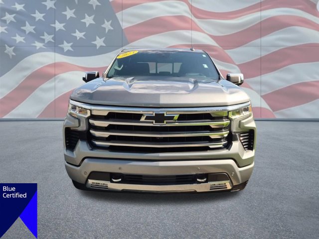 Used 2024 Chevrolet Silverado 1500 High Country w/ High Country Premium Package AWD/4WD image 8