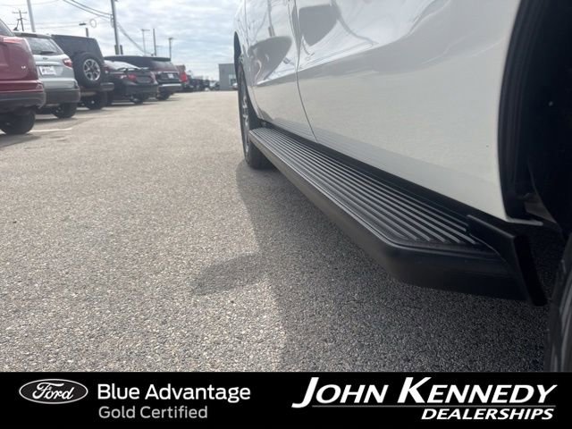 Certified 2025 Ford Expedition Active AWD/4WD image 6