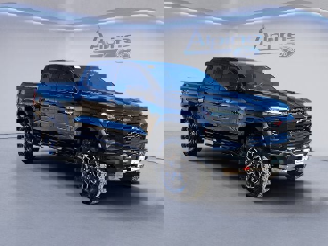 Used 2024 Chevrolet Colorado ZR2 w/ Technology Package image 7