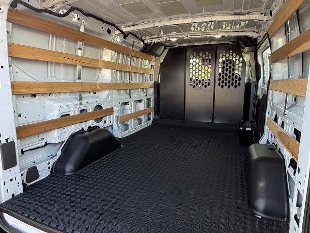 Certified 2025 Ford Transit 250 Low Roof w/ Exterior Upgrade Package RWD image 19