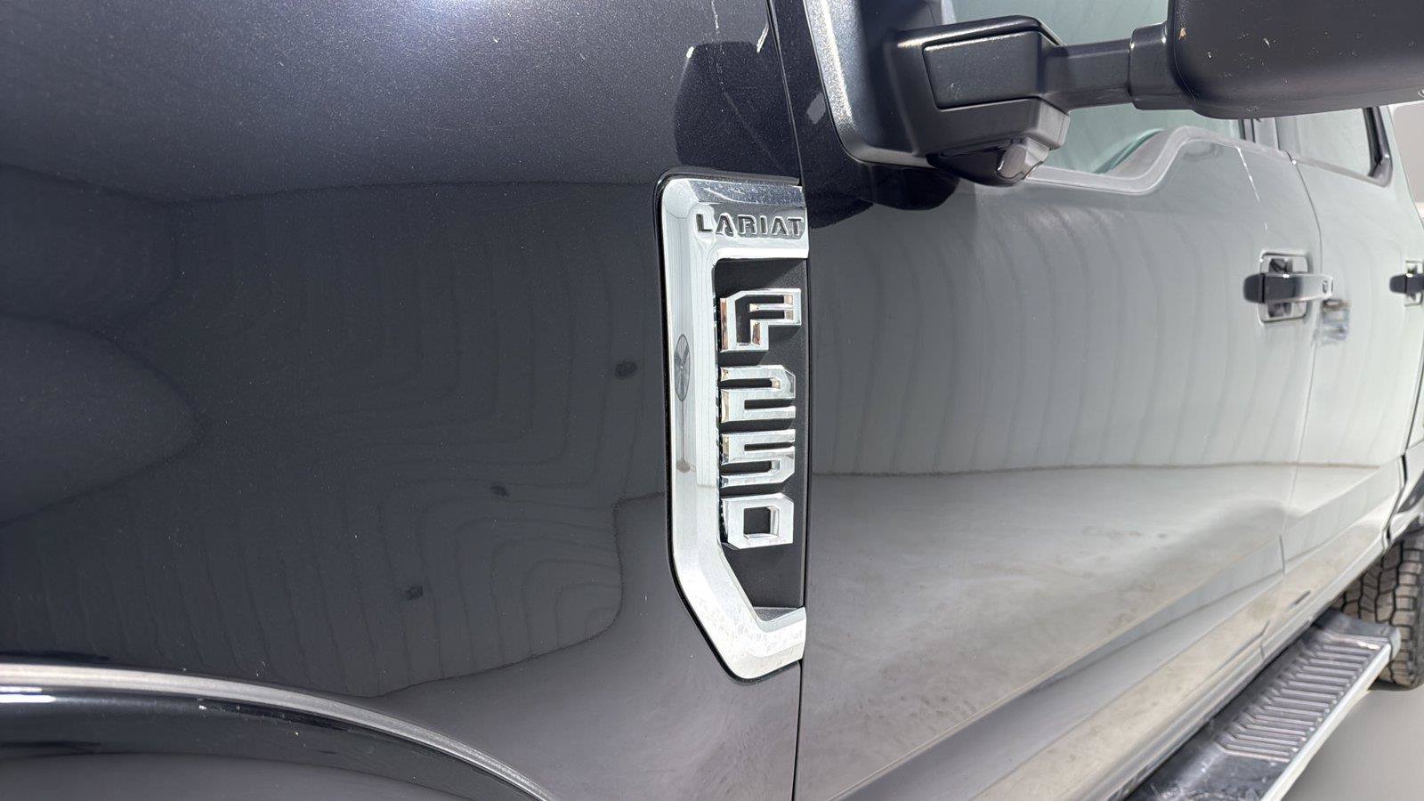Certified 2019 Ford F250 Lariat w/ Lariat Ultimate Package AWD/4WD image 34