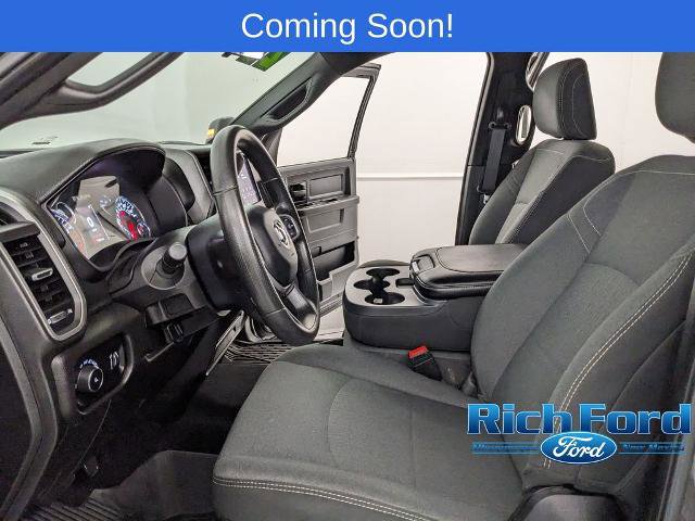 Used 2024 RAM 3500 Tradesman w/ Chrome Appearance Group AWD/4WD image 16