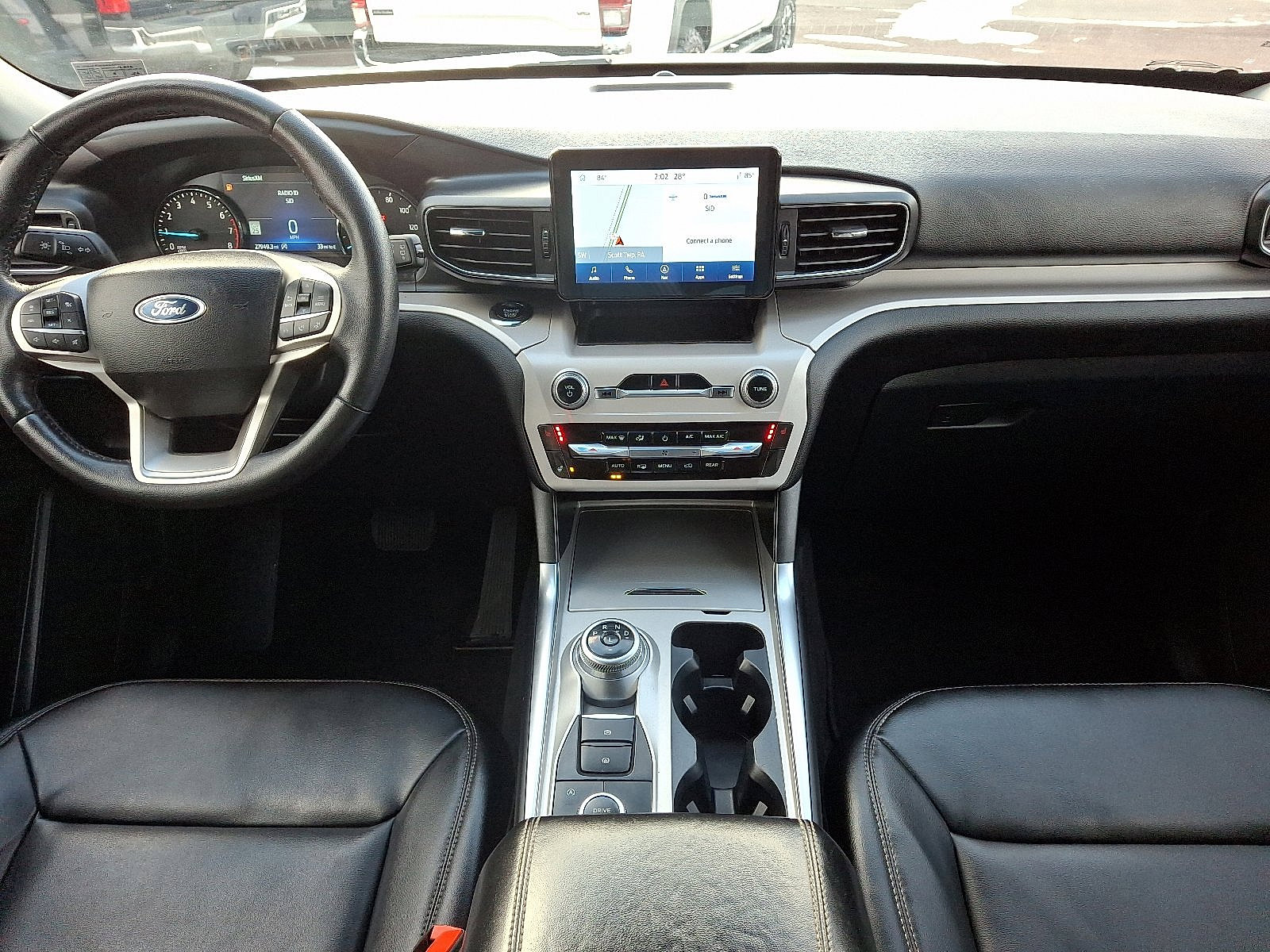 Certified 2024 Ford Explorer XLT w/ Equipment Group 202A image 15