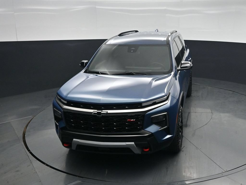 Used 2025 Chevrolet Traverse Z71 w/ Driver Confidence Package AWD/4WD image 30
