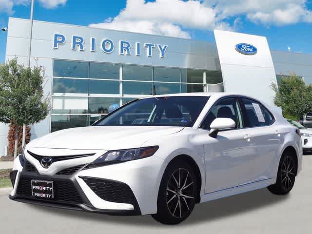 Used 2024 Toyota Camry SE FWD video 1