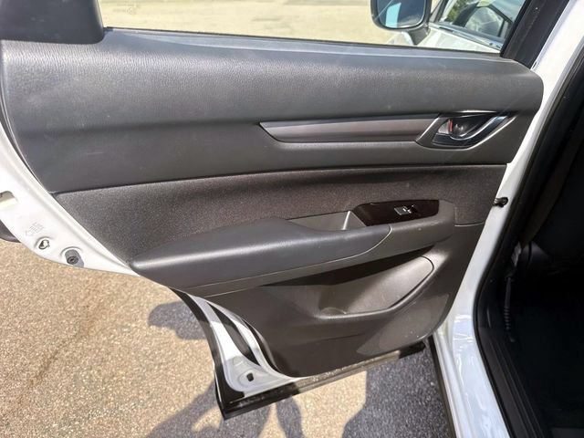 Used 2018 MAZDA CX-5 Sport AWD/4WD image 16